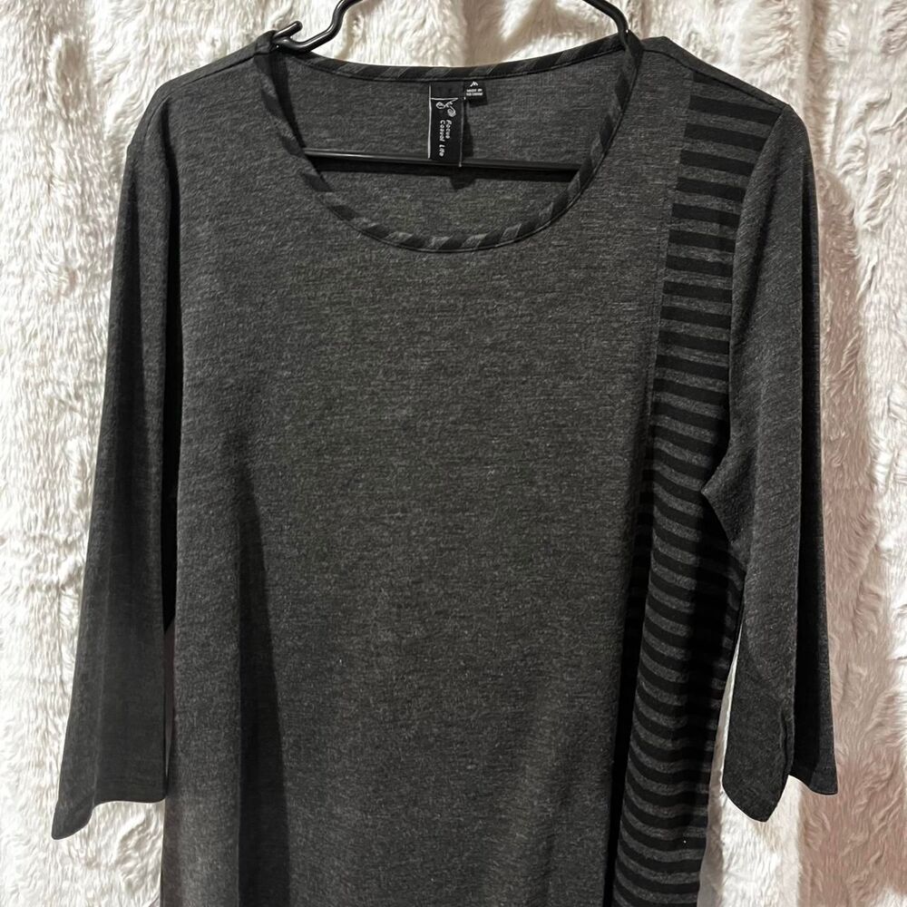 FOCUS Casual Life Grey & black striped 3/4 sleeve top